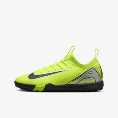 iCL NIKE WjA }[LA FCp[ 16 AJf~[ TF TbJ[ ^[t / g[jOV[Y FQ8284-700