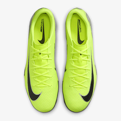 iCL NIKE }[LA FCp[ 16 AJf~[ TF TbJ[ ^[t / g[jOV[Y FQ8449-700